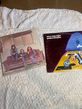 Crosby Stills & Nash + Three Dog Night Vinyl Records - s as